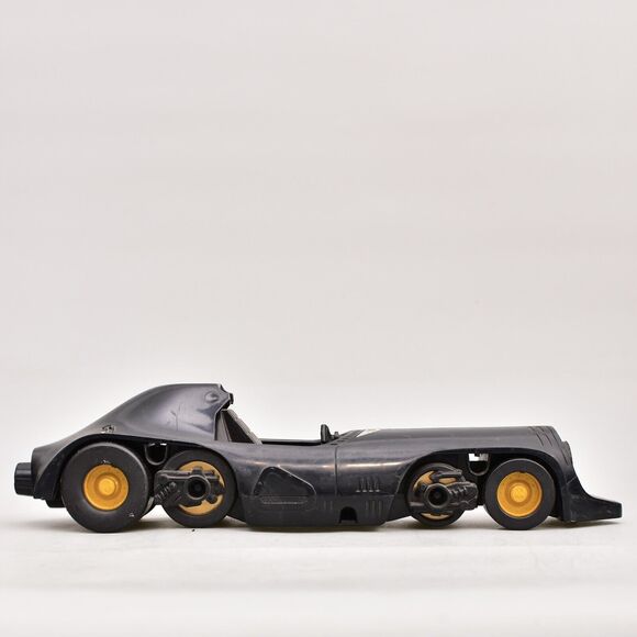 VINTAGE 1992 KENNER BATMAN VEHICLE BUNDLE LOT SKI BOAT BATMOBILE - Picture 3 of 14